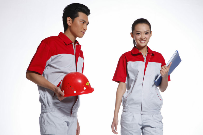 正式工作服與休閑工作服怎么分辨，要考慮哪些方面?